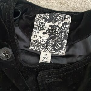 Children’s place black jacket size 5/6